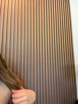 jenn_fit Show in webcam