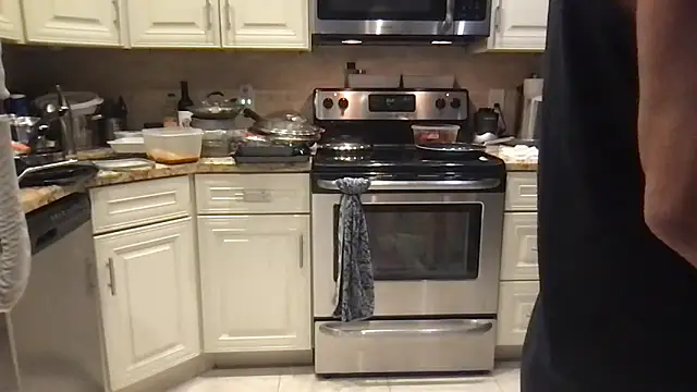 Chat XXX ao vivo de BigGuyMuscle