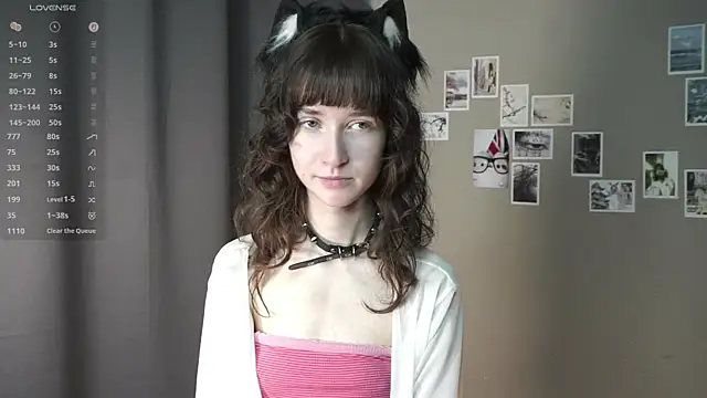 DellaLeck Adlı Modelin Canlı XXX Sohbeti