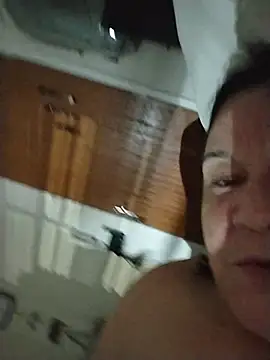 Yaya_Mineira 라이브 XXX 채팅