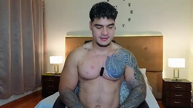 Pokazy przed kamerką – Steven_Velez