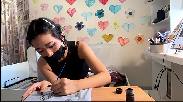 SweetMiaXO: διαδικτυακό σόου στην κάμερα