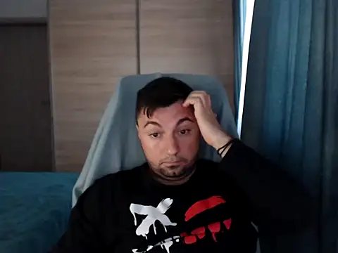 HankMalone Pertunjukan Webcam