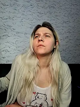 แชท XXX สดของ ScarletCallings_420