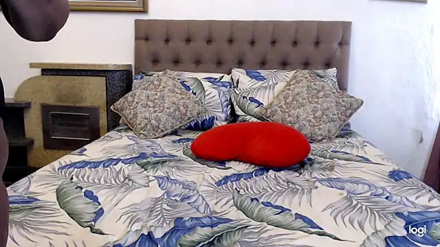 OmegaLipps Chat XXX live