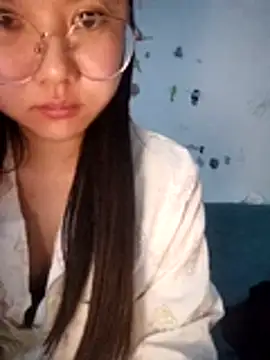 yehua001 Live XXX-Chat