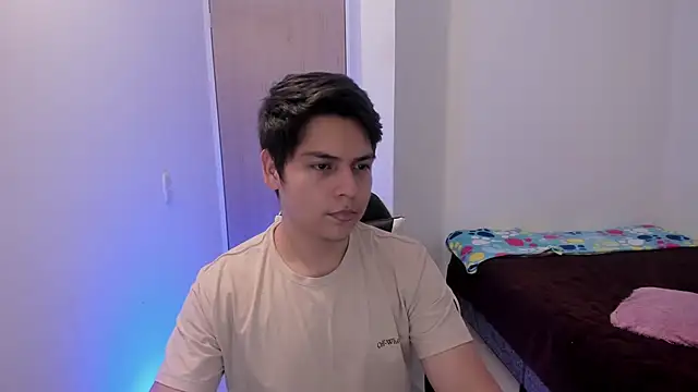 Asta_YunoXXX Show Webcam