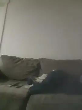 yourMasterisBored: вебкам-шоу