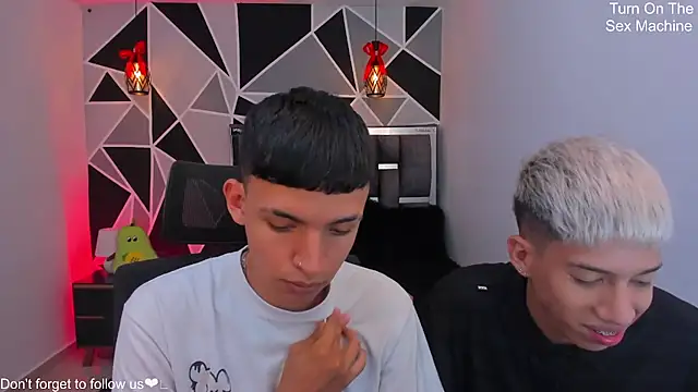 Juan_Nd_Steven Adlı Modelin Web Kamerası Şovu