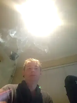 piercingpikn Webbikameraesitys