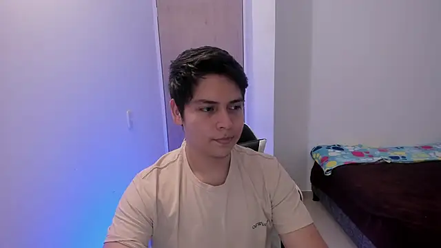 Asta_YunoXXX Show Webcam