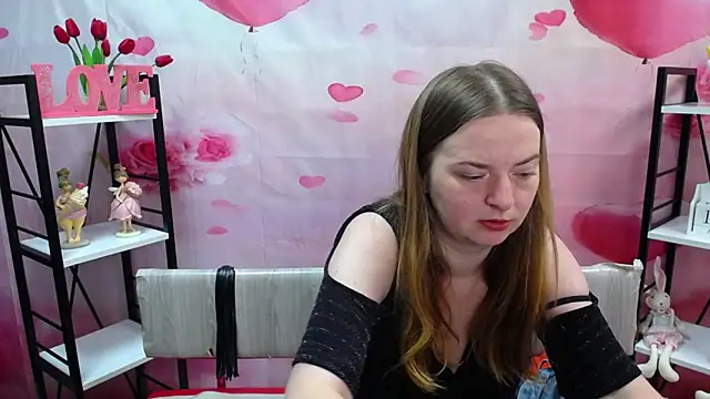 FreyaDak Chat XXX in diretta