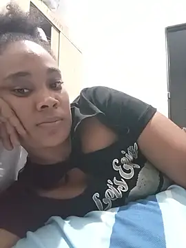 dahian_charlote02 Adlı Modelin Canlı XXX Sohbeti