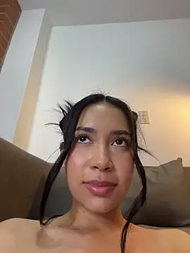 Soe_Love Chat XXX in diretta