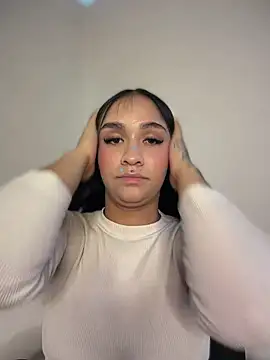 Isabella-Teen Obrolan Langsung XXX