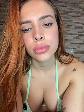 CiaraMorettii Obrolan Langsung XXX