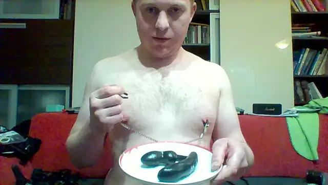 Matttthees live XXX chat