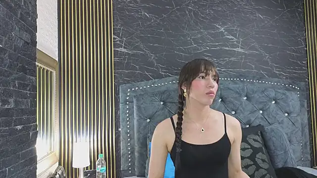 diosagolden Adlı Modelin Canlı XXX Sohbeti