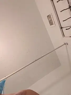 Cnutt310's Webcam Show