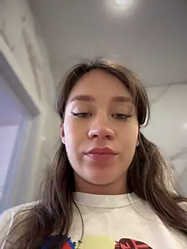 Chat +18 de QuietNicole ao vivo