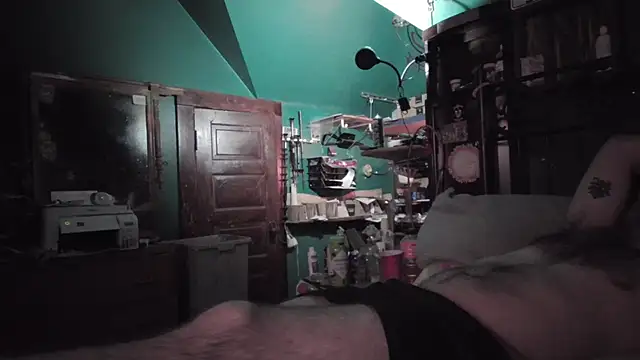 charactrzero: απευθείας συνομιλία ΧΧΧ