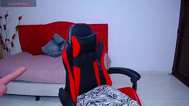 cristal_horny19 Live XXX Chat