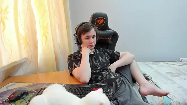 iliaskrislove Show Webcam