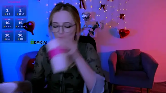 luna_berryy's Live XXX Chat