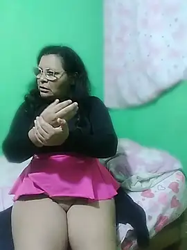 Amarantha25's Live XXX Chat