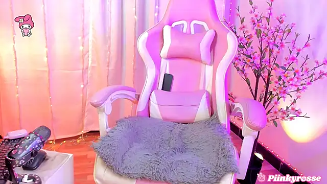 PinkyrosseのライブXXXチャット