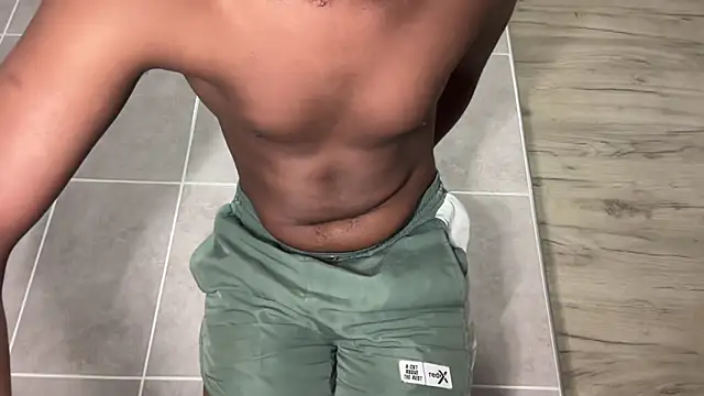 Cianda24 Show in webcam