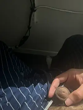 awesomemilkss Webcam Show