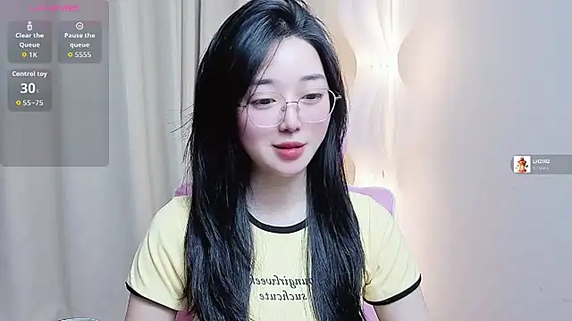 Miu-999's Live XXX Chat