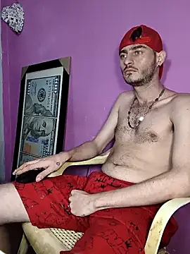 bigcockwhite777 网络视讯表演