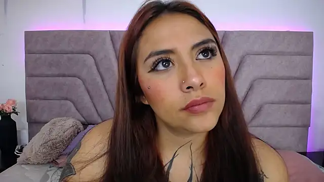 Chat XXX en directo de Jessica_Kraftt