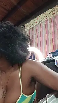 ChanneldelaCroix Chat XXX live