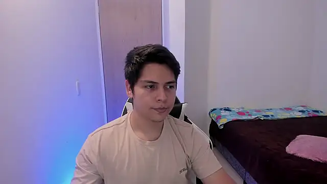 عرض كام Asta_YunoXXX