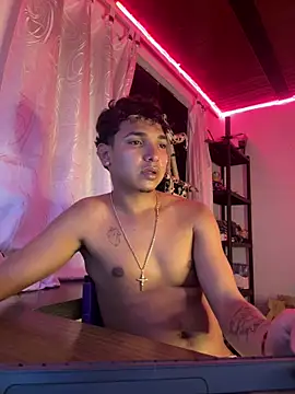 paulhot11 Webcam Show