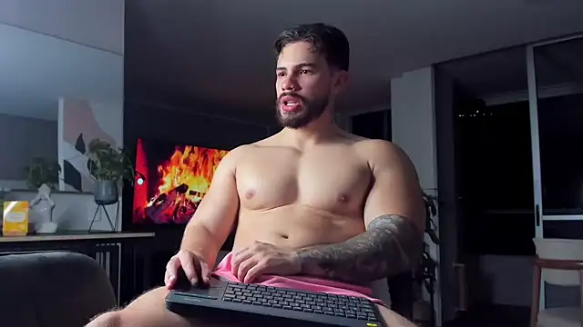 Valenthino_Salvatoreのウェブカメラショー