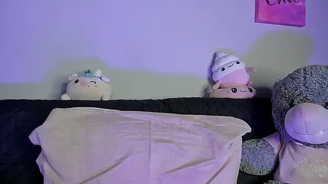 Chat +18 de ViolettM ao vivo