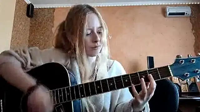 Show modela KateVibe_01 na web-kameri