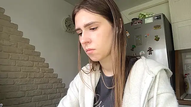 ElsieKuhlmann live XXX chat