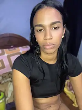 XXX chat uživo modela FlorSalvaje_