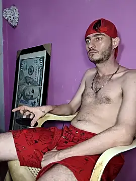 bigcockwhite777's Live XXX Chat