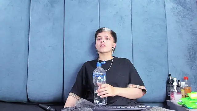 Megan_Thompson_: онлайн-секс-чат