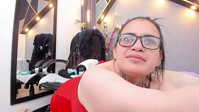 XXX chat uživo modela brigittemiller