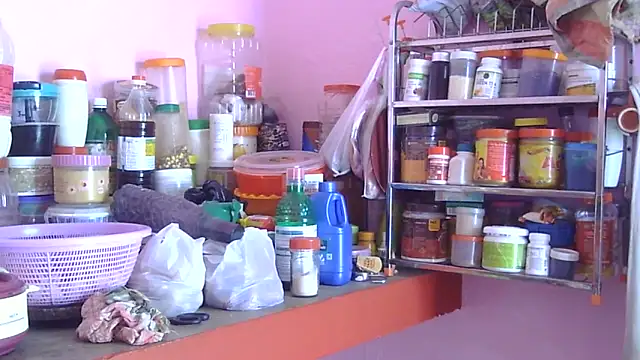 Pooja-suman Live XXX Chat