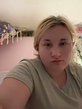 XXX chat uživo modela imawhorenslut19