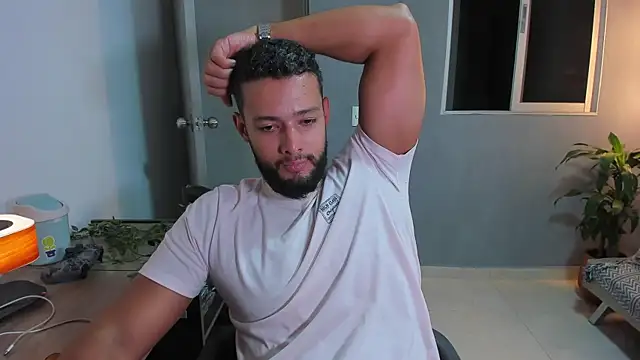 Webkamerová show Juan_Calix