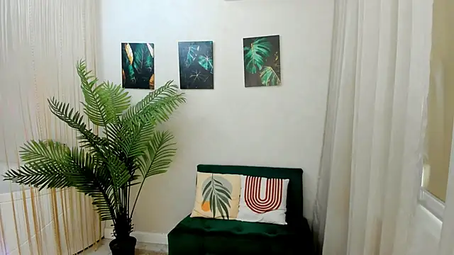 WishToBloomのライブXXXチャット